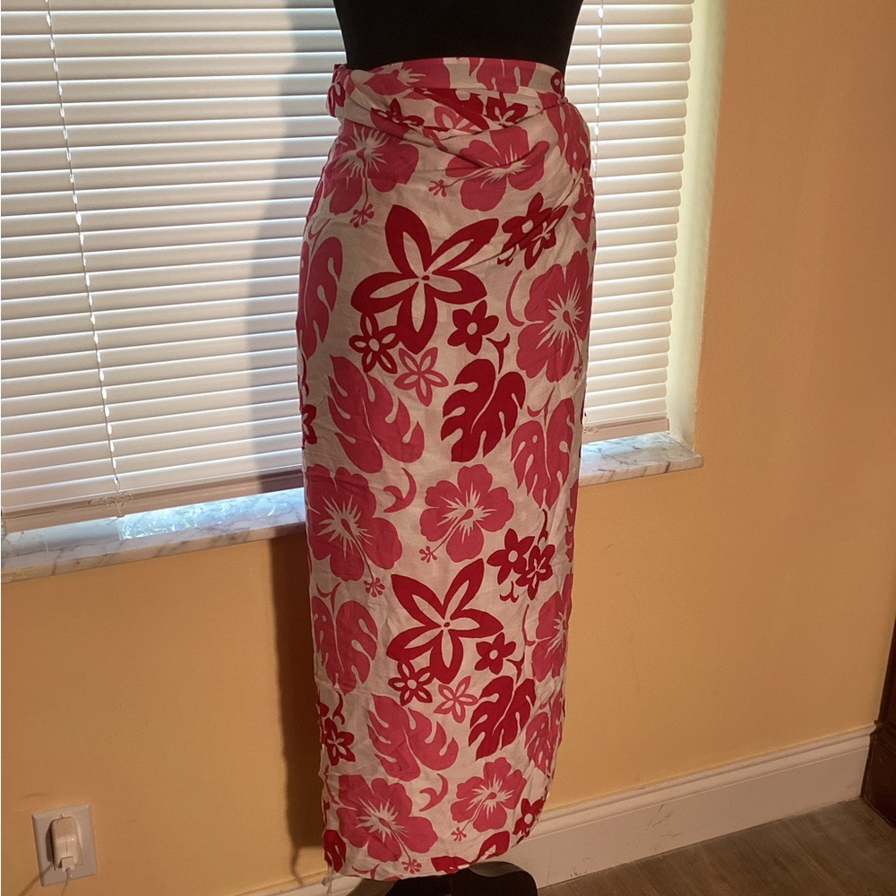 YOUNG FASHION Floral Pink and White Sarong Skirt